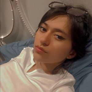 Meet your Posher, Fabiana